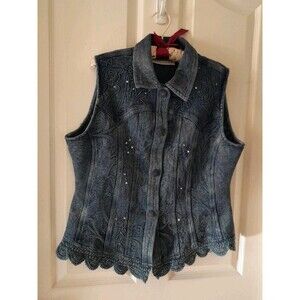 Vintage Flashback Women’s Large Jean Vest With Embroidery And Sequins.  B59